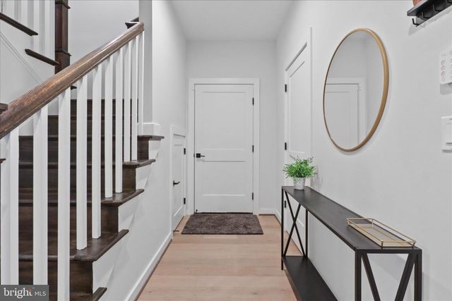 6625 OAK DR, Alexandria, VA 22306