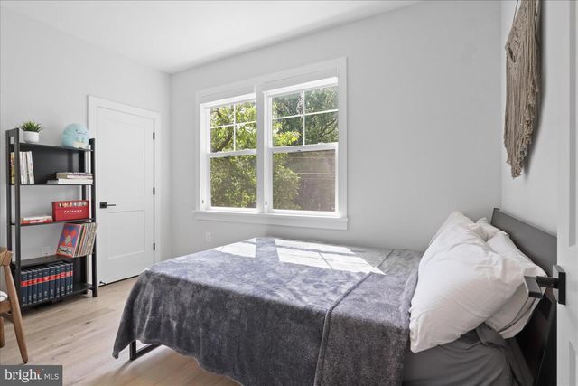 6625 OAK DR, Alexandria, VA 22306