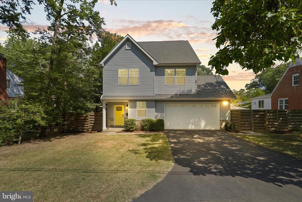 6625 OAK DR, Alexandria, VA 22306