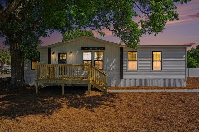 1500 24th Ave. N, North Myrtle Beach, SC 29582