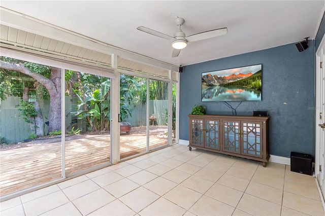 2576 HUNTINGTON AVENUE, Sarasota, FL 34232