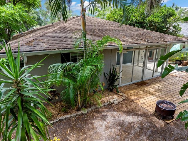 2576 HUNTINGTON AVENUE, Sarasota, FL 34232