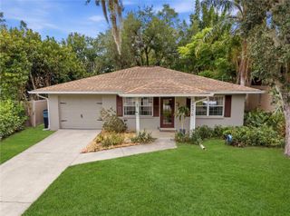 2576 HUNTINGTON AVENUE, Sarasota, FL 34232