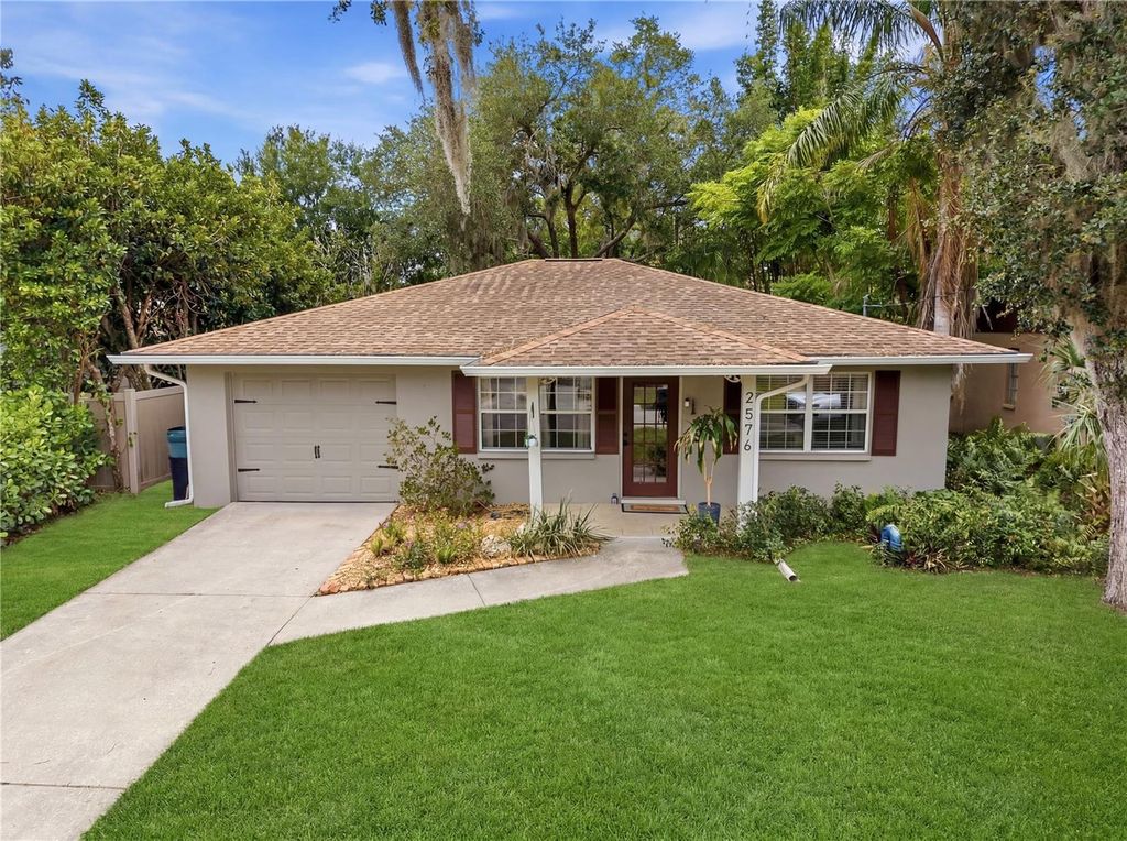 2576 HUNTINGTON AVENUE, Sarasota, FL 34232