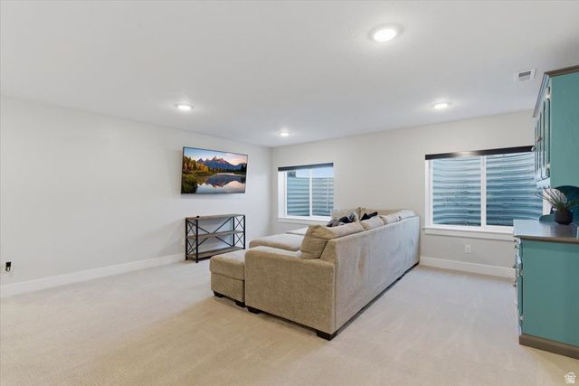 436 E 3850 N, North Ogden, UT 84414