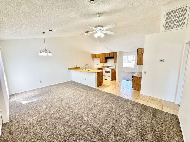 20403 N 31st Avenue, Phoenix, AZ 85027