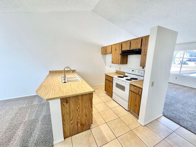 20403 N 31st Avenue, Phoenix, AZ 85027