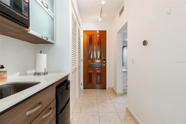 300 THE MARBELLA CLUB 334, Humacao, PR 00791