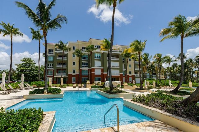 300 THE MARBELLA CLUB 334, Humacao, PR 00791