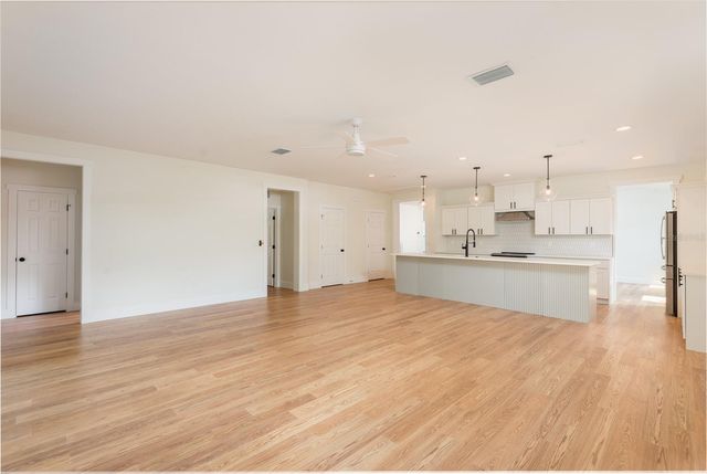 3414 W CHEROKEE AVENUE, Tampa, FL 33611