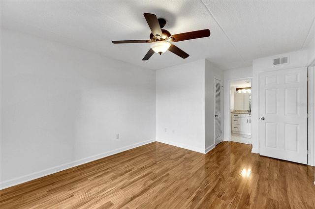 5304 W KENNEDY BOULEVARD 106, Tampa, FL 33609