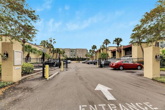 5304 W KENNEDY BOULEVARD 106, Tampa, FL 33609