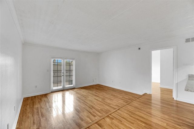 5304 W KENNEDY BOULEVARD 106, Tampa, FL 33609