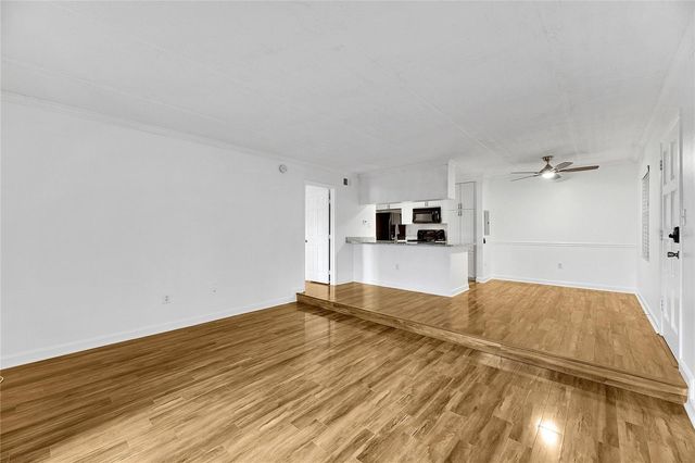 5304 W KENNEDY BOULEVARD 106, Tampa, FL 33609