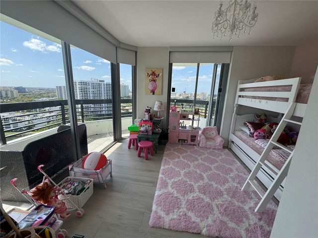 3500 Mystic Pointe Drive 2003, Aventura, FL 33180
