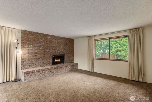 5359 Ruby Place NE, Bainbridge Island, WA 98110