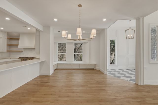 7 Royal Terrace Court, Dallas, TX 75225