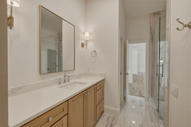 7 Royal Terrace Court, Dallas, TX 75225