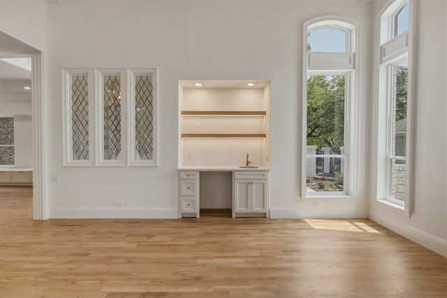 7 Royal Terrace Court, Dallas, TX 75225