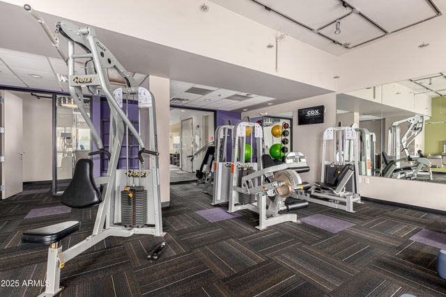 535 W THOMAS Road 405, Phoenix, AZ 85013