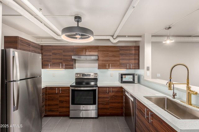 535 W THOMAS Road 405, Phoenix, AZ 85013