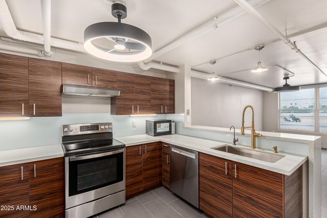 535 W THOMAS Road 405, Phoenix, AZ 85013