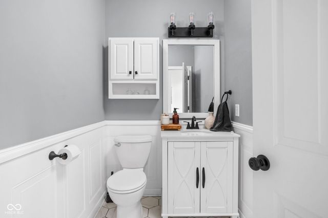 7772 W Shadow Creek Way, Greenfield, IN 46140