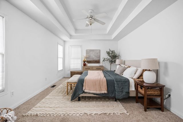 7772 W Shadow Creek Way, Greenfield, IN 46140