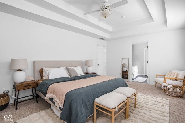 7772 W Shadow Creek Way, Greenfield, IN 46140