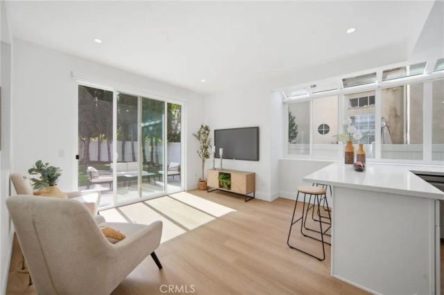 32 Comiso, Irvine, CA 92614