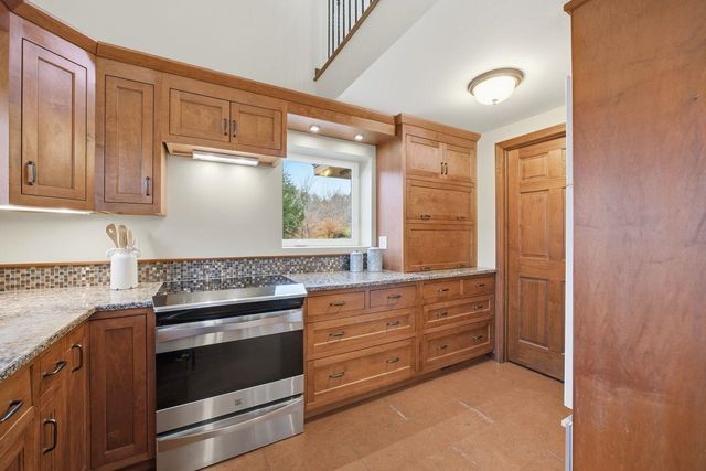 36 New Road, Meredith, NH 03253