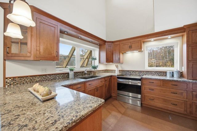 36 New Road, Meredith, NH 03253