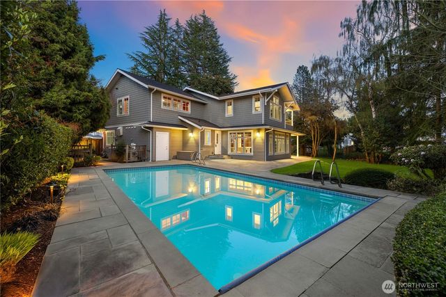 37 Tatoosh Ky, Bellevue, WA 98006