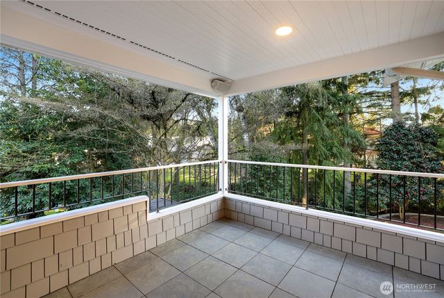 37 Tatoosh Ky, Bellevue, WA 98006