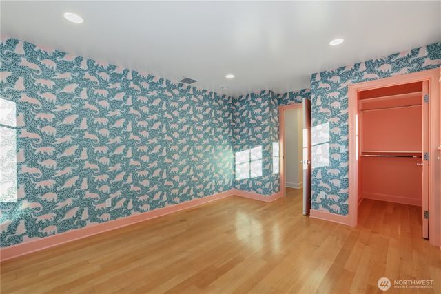 37 Tatoosh Ky, Bellevue, WA 98006