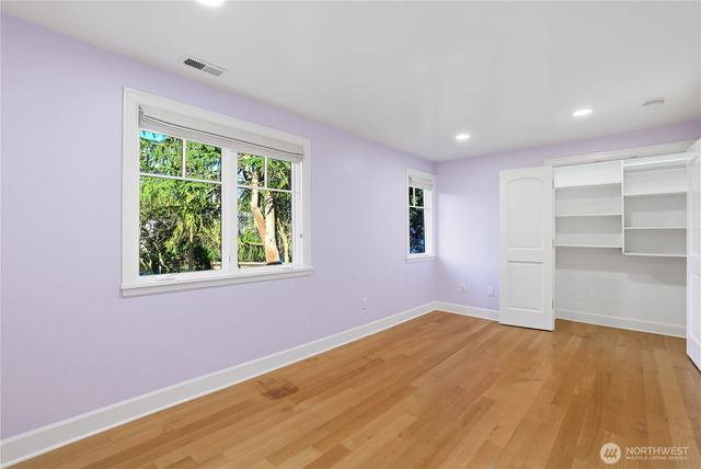 37 Tatoosh Ky, Bellevue, WA 98006