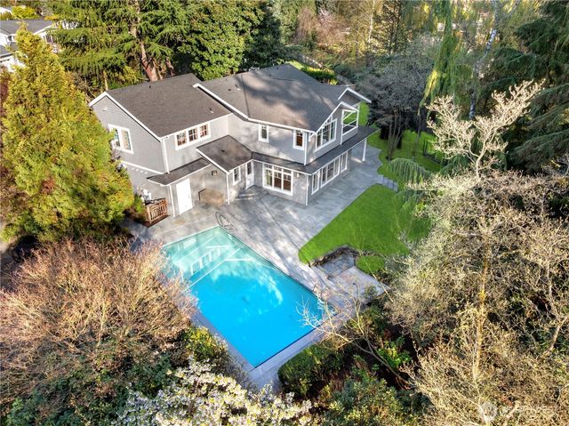 37 Tatoosh Ky, Bellevue, WA 98006