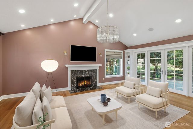 37 Tatoosh Ky, Bellevue, WA 98006
