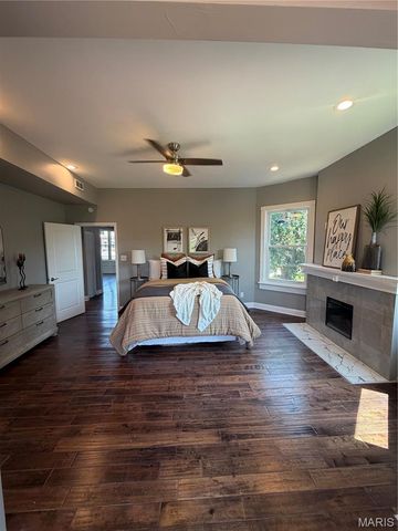 5172 Vernon Avenue, St Louis, MO 63113