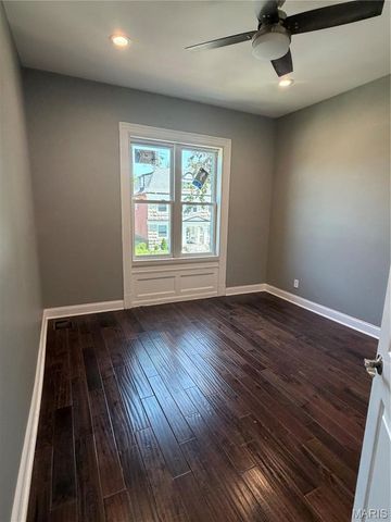 5172 Vernon Avenue, St Louis, MO 63113
