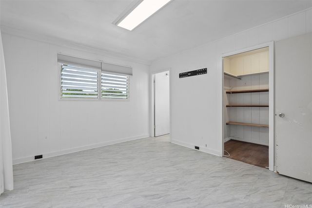 3003 Polohilani Place, Honolulu, HI 96817