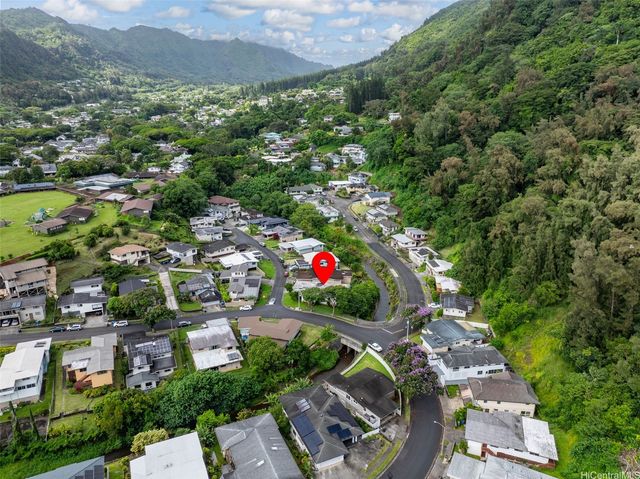 3003 Polohilani Place, Honolulu, HI 96817
