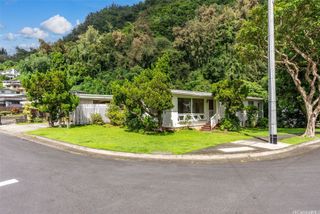 3003 Polohilani Place, Honolulu, HI 96817