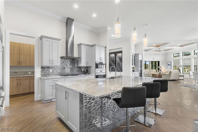 5501 Harbour Preserve CIR, Cape Coral, FL 33914