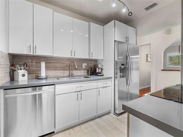 8651 SW 32nd Terrace, Miami, FL 33155