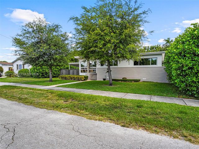 8651 SW 32nd Terrace, Miami, FL 33155