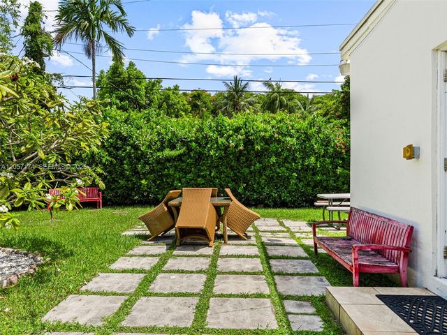 8651 SW 32nd Terrace, Miami, FL 33155