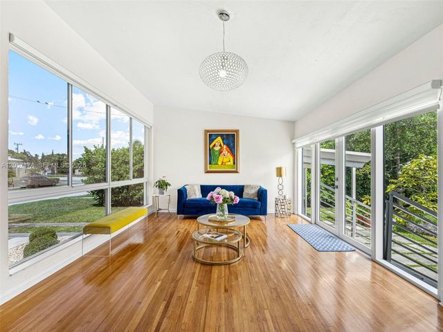 8651 SW 32nd Terrace, Miami, FL 33155