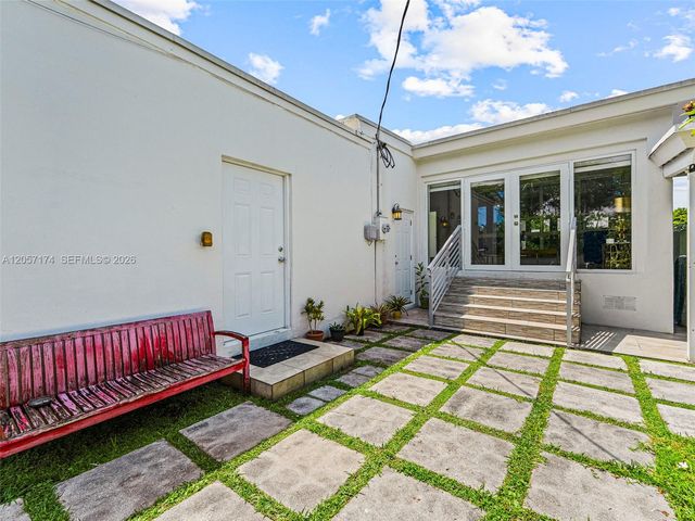 8651 SW 32nd Terrace, Miami, FL 33155