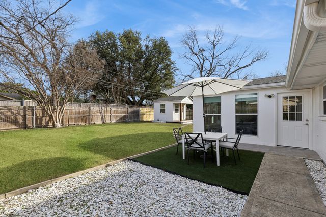 8624 Hackney Lane, Dallas, TX 75238